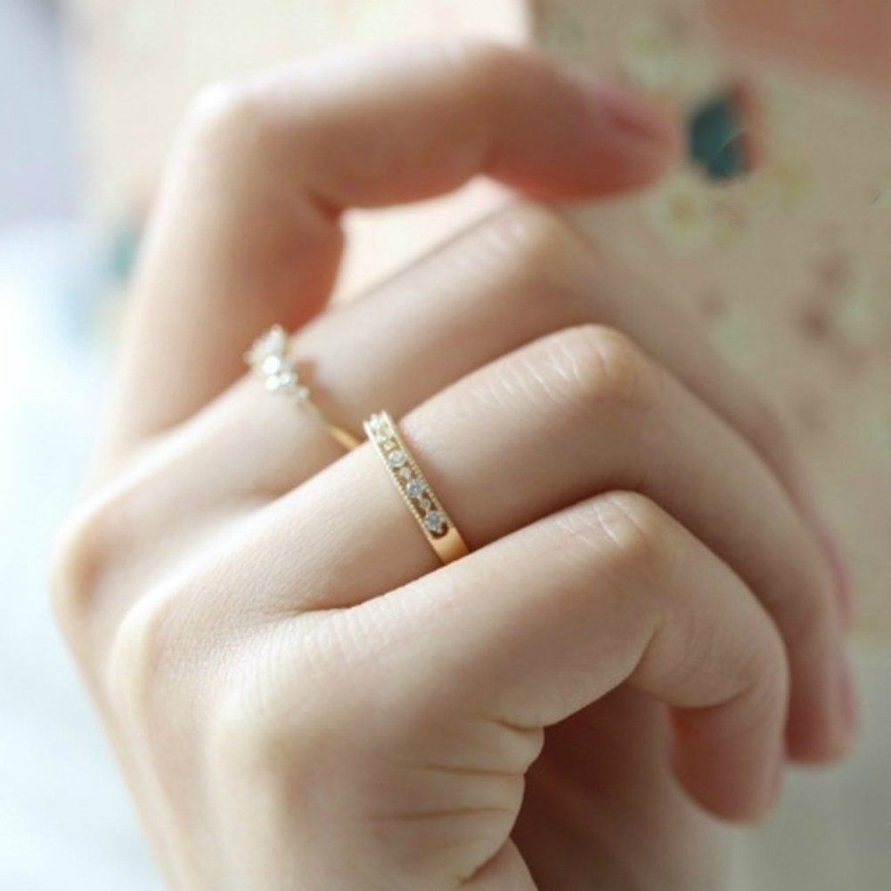 NEW 18K Yellow Gold Round Diamond Dainty Ring - Picture 3 of 5